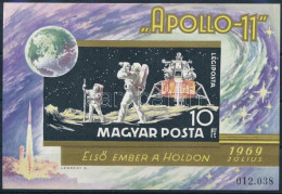 ** 1969 Apollo-11 Vágott Blokk (6.000) - Andere & Zonder Classificatie