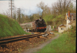 TRAINS ---  Vapeur En Poitou N° 001 -- Locomotive 040 TA 137 - Eisenbahnen