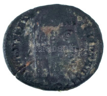 Római Birodalom / Konstantinápoly / I. Constantinus ~337-340. AE4 Posztumusz Veret (1,32g) T:XF Patina Roman Empire / Co - Sin Clasificación