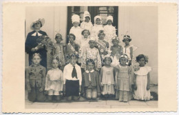 * T2 1936 Déva, Iskolai Előadás Jelmezbe öltözött Gyerekekkel / School Play, Children In Costumes. Photo - Unclassified