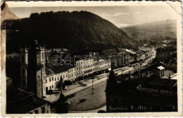 * T3 1936 Besztercebánya, Banská Bystrica; Tér, Bank, Városháza / Square, Bank, Town Hall (ragasztónyom / Glue Marks) - Zonder Classificatie