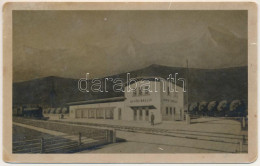 * T3 Otoce, Otoce-Brezje; Railway Station. Photo (fl) - Unclassified