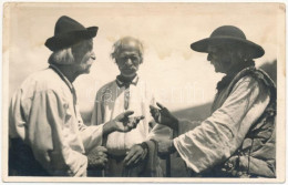 * T3 Trei Politiciani / Drei Dorfpolitiker / Erdélyi Folklór / Transylvanian Folklore. Foto Orig. J. Fischer, Sibiu, 193 - Non Classificati