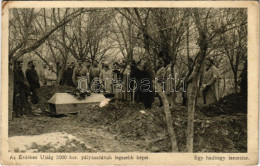 * T3 Egy Hadnagy Temetése. Az Érdekes Újság Kiadása / WWI K.u.k. Military Funeral (Rb) - Zonder Classificatie