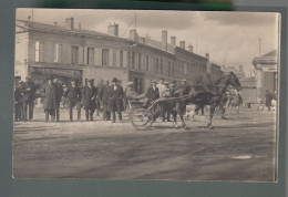 CP - 33 - Libourne -cours Tourny (à Confirmer) - Cheval Et Sulky - Bar Tourny - Carte Photo Sarrazin & Bonny - Non Datée - Libourne