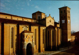 ASTI   ( ITALIE )   CATHEDRALE - COTE SUD - Asti