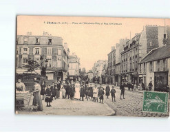 CHATOU : Place De L'Hôtel De Ville Et Rue Saint-Germain - Très Bon état - Chatou