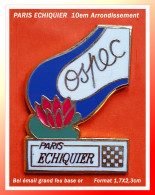 SUPER PIN'S ECHECS : OSPEC "Paris Echiquier", émail Grand Feu Base Or, Format 1,8X2,3cm - Spelletjes