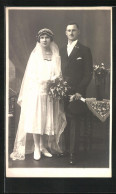 Foto-AK Brautpaar An Ihrem Hochzeitstag 1927  - Noces