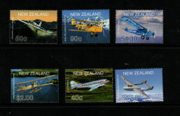 New Zealand  2001 Aircrafts ,Mint Never Hinged - Nuevos