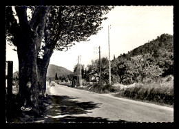 83 - LA ROQUEBRUSSANNE - ROUTE DE BRIGNOLES - La Roquebrussanne