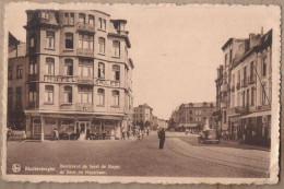 CPA BELGIQUE - BLANKENBERGHE - Boulevard De Smet De Nayer - TB ANIMATIOJ CENTRE Devanture HOTEL SAULES AUTOS - Blankenberge