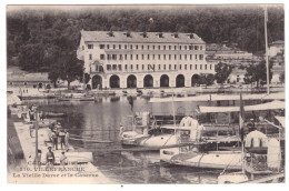 VILLEFRANCHE - La Vieille Darse Et La Caserne (carte Animée) - Villefranche-sur-Mer