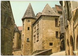 E29 / DEPT 24 CPSM 1970 SARLAT HOTEL PARTICULIER DU 14EME / NEUVE - Sarlat La Caneda