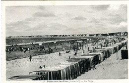 E30 / DeptT 44 CPA PORNICHET LA PLAGE LES TENTES ANIME AU LOIN NEUVE - Pornichet