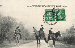 Sillé Le Guillaume * Les Chasses à Courre En Forêt * Cavalier Et Amazones Aux écoutes Sur Route De Fresnay * Vénerie - Sille Le Guillaume