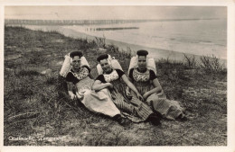 PAYS BAS - Oostkapelle "Zeegezicht"- Animé - Carte Postale Ancienne - Otros & Sin Clasificación