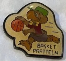 BASKET CLUB PRATTELN - SCHWEIZ - BASKETBALL - BALLON - SUISSE - SWITZERLAND - PERROQUET - N°432 -   (33) - Basketbal