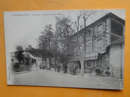 LA ROCHE GUYON -- Café Restaurant " La Maison Rouge " - Rue Du Pont - Carte "précurseur" - La Roche Guyon