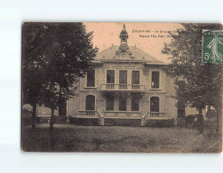 DOUVAINE : Le Groupe Scolaire - état - Douvaine