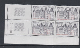 France N° 2082 XX  Château De Maintenon En Bloc De 4 Coin Daté Du 9 . 5 . 80 ; 2 Traits ; Sans Charnière, TB - 1970-1979