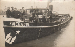 REMORQUEUR EMERAUDE Cie DES SABLIERES DE LA SEINE AVEC LE PERSONNEL CARTE PHOTO RARE - Remorqueurs