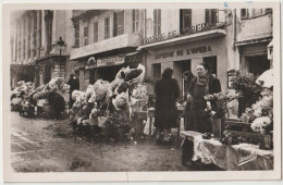 CPSM Nice (06) Marché Aux Fleurs Devant La Taverne De L'Opéra   Ed Malo - Märkte