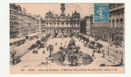 69 . Lyon . Hotel De  Ville . La Place Des Terreaux.  - Lyon 1