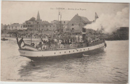 LARMOR PLAGE  ARRIVEE D UN VAPEUR - Larmor-Plage