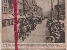 Oorlog Guerre 14/18 - Wenen Vienne - Arrivé Des Sociétés , Optocht - Orig. Knipsel Coupure Tijdschrift Magazine - 1917 - Unclassified