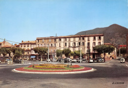 NYONS  Hotel COLOMBET  La Place De La Liberation (scan Recto-verso) PFRCR00072 P - Nyons