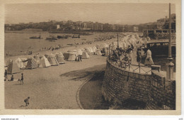 64  -  SAINT JEAN De LUZ - Vue De La Plage, Prise Du Rond Point De L'Hotel D'Angleterre ( Cote Basque ) - Saint Jean De Luz