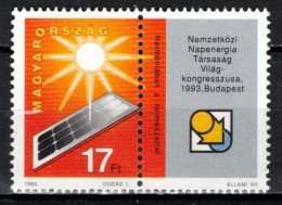 ** Hongrie 1993 Mi 4256 Zf (Yv 3425 Avec Vignette), (MNH)** - Ungebraucht