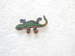 PIN'S    ANIMAUX  LÉZARD - Dieren