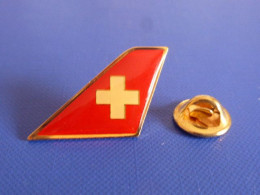 Pin's Dérive Swissair - Swiss Suisse - Compagnie Aérienne Airlines (BB14) - Avions