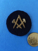 WW1 / WW2 / INSIGNE CANETILLE / FABRICATION ANCIENNE ORIGINALE / 11 - Autres & Non Classés