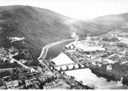 08 REVIN AK#DC154 VUE AERIENNE GENERALE DE LA VILLE ET LE MONUMENT DU MAQUIS - Revin