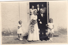 Altes Foto  Vintage Hochzeit Um 1960.(  B9  ) - Anonyme Personen