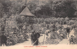 SCEAUX (Hauts-de-Seine) - Lycée Lakanal - Jardins D'enfants - Kiosque - Ecrit 1915 (2 Scans) - Sceaux