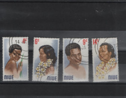 Niue Michel Cat.No. Used 120/123 - Niue