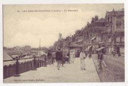 France - 85 - Les Sables D'Olonne - Le Remblai - Reproduction D'une Ancienne Carte Postale - 6472 - Autres & Non Classés