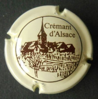 Capsule Muselet Crémant D' Alsace  Village église Couleur Crème - Autres & Non Classés