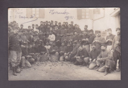 Carte Photo Guerre 14-18 Groupe Militaires Cie D' Etapes  B3 1er Regiment Du Genie Montpellier Corvée Patates - Weltkrieg 1914-18