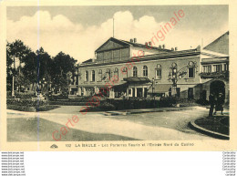 44.  LA BAULE .  Les Parterres Fleuris Et L'Entrée Nord Du Casino . - La Baule-Escoublac