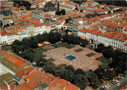 17 - Rochefort Sur Mer - Place Colbert Et Fontaine Renaissance - Vue Aérienne - CPM - Carte Neuve - Voir Scans Recto-Ver - Rochefort