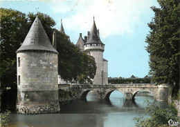 45 - Sully Sur Loire - Le Château - Carte Dentelée - CPSM Grand Format - Voir Scans Recto-Verso - Sully Sur Loire