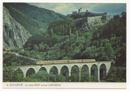 L'ALPAZUR  - TRAIN TOURISTIQUE DES CHEMINS DE FER DE PROVENCE (GENEVE - LYON - GRENOBLE -ET NICE ) - Trains