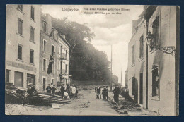 54. Longwy-Bas. Von Einer Granate Getrofene Häuser. Maisons Détruites Par Un Obus. Buvette, Passants.(1914-18) - Longwy