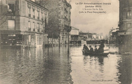 Paris * 15ème * Inondation De La Seine Janvier 1910 * L'avenue émile Zola , Près La Place Beaugrenelle * Crue - District 15