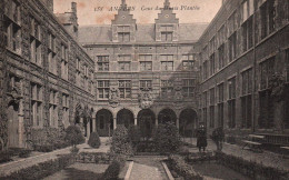 Anvers - Cour Du Musée Plantin - Antwerpen